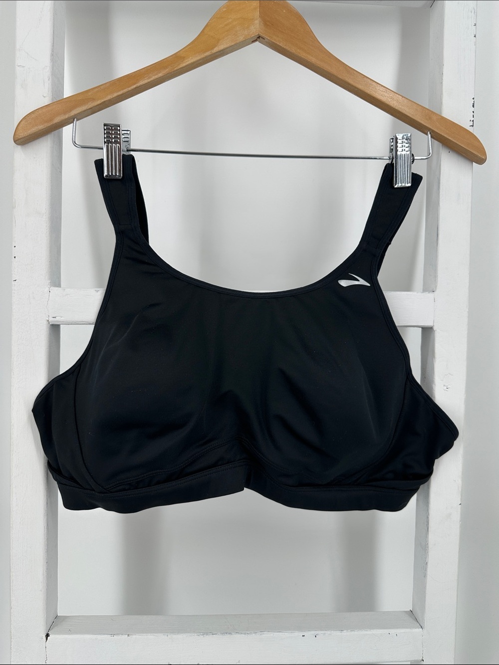 Brooks Running Maia Mid-Impact Underwire Sports Bra